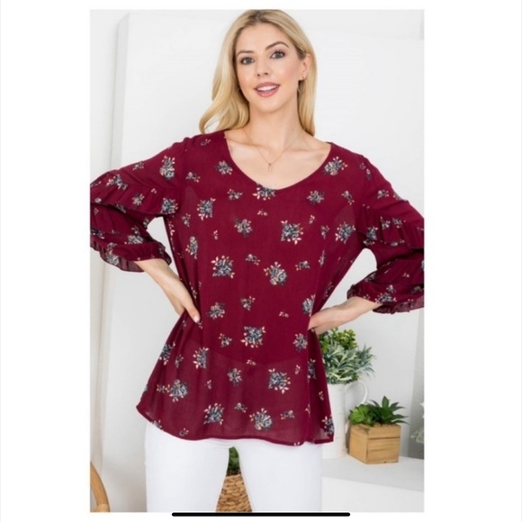 BURGUNDY FLORAL TOP - Picture 3 of 7